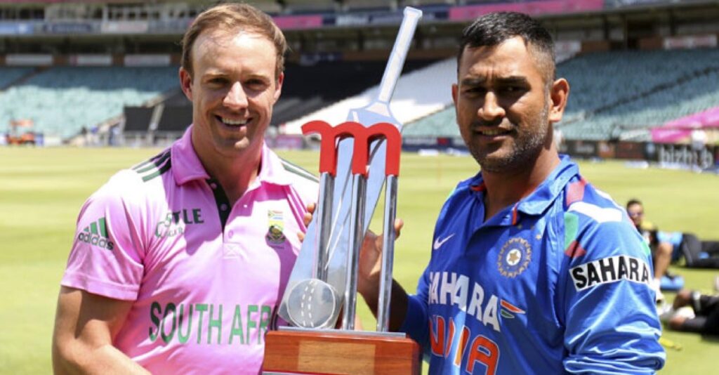 Dhoni ICC T20I Team of Decade Captain